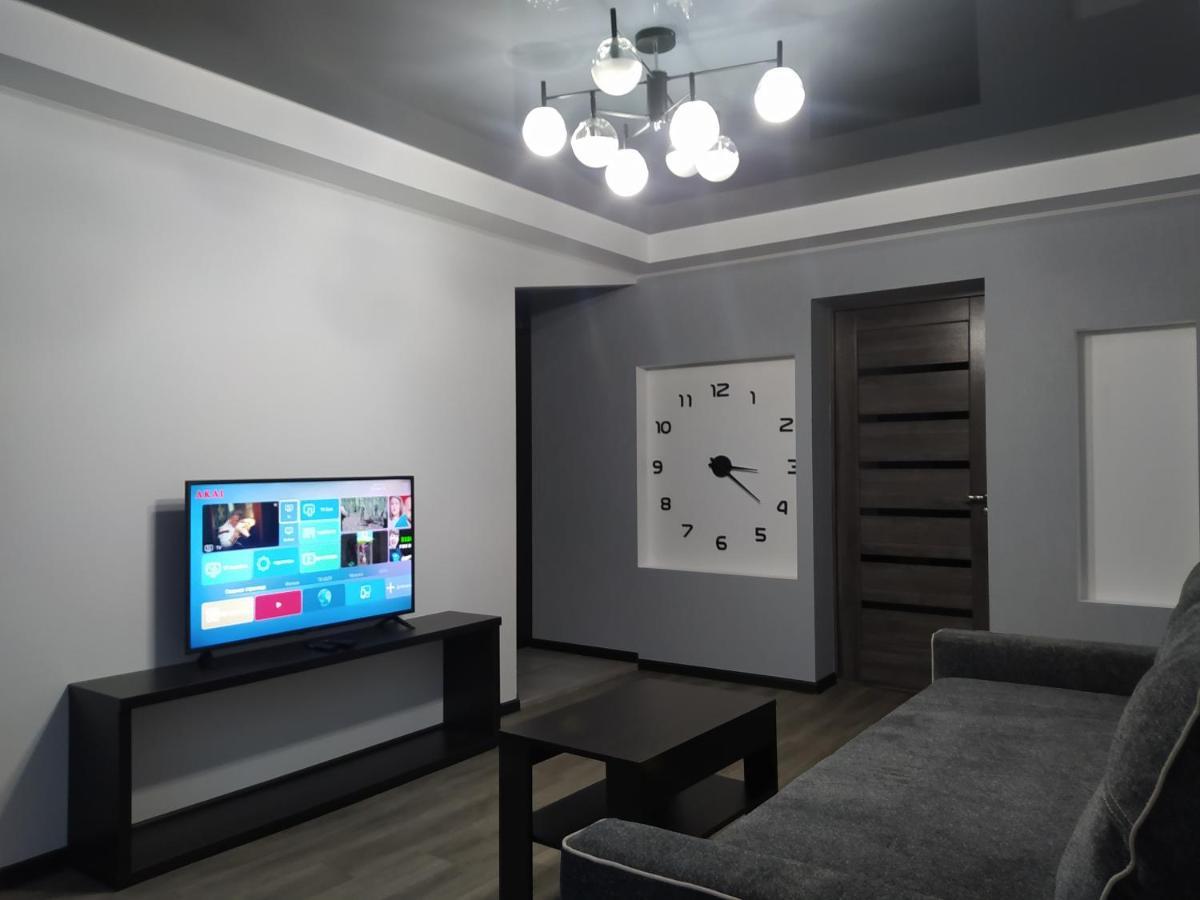 Zaporizhia 2Rooms Apartment - 181 Gogol Street المظهر الخارجي الصورة